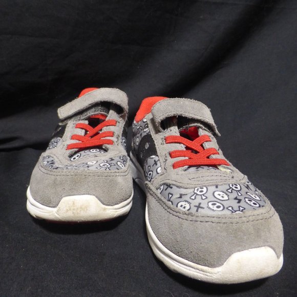 SAUCONY, S-Baby Jazz Lite, Velcro and lace shoes, skull design, size US 9W - Picture 3 of 8